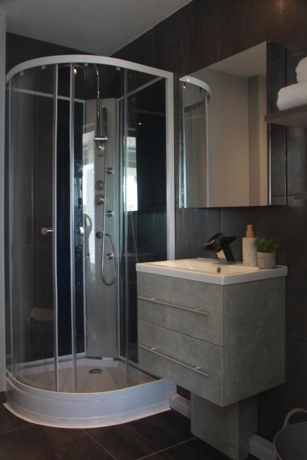 Les Palmiers - Appartement Avec Piscine Proche Plages - Wifi Et Clim Antibes Ngoại thất bức ảnh